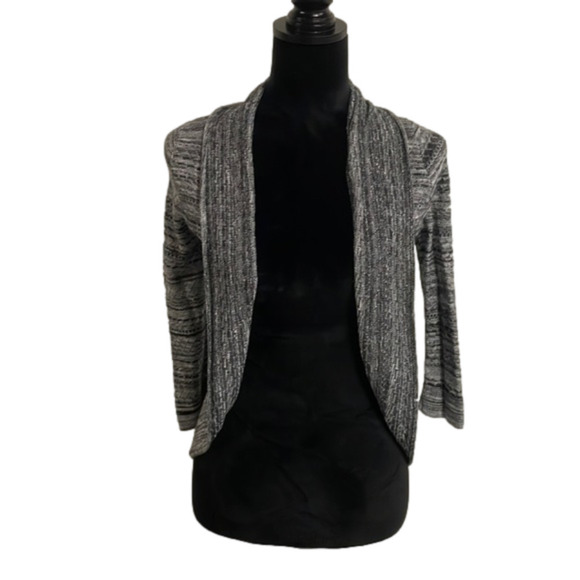 Maurices 3/4 length sleeve cardigan sweater size M - Picture 1 of 7
